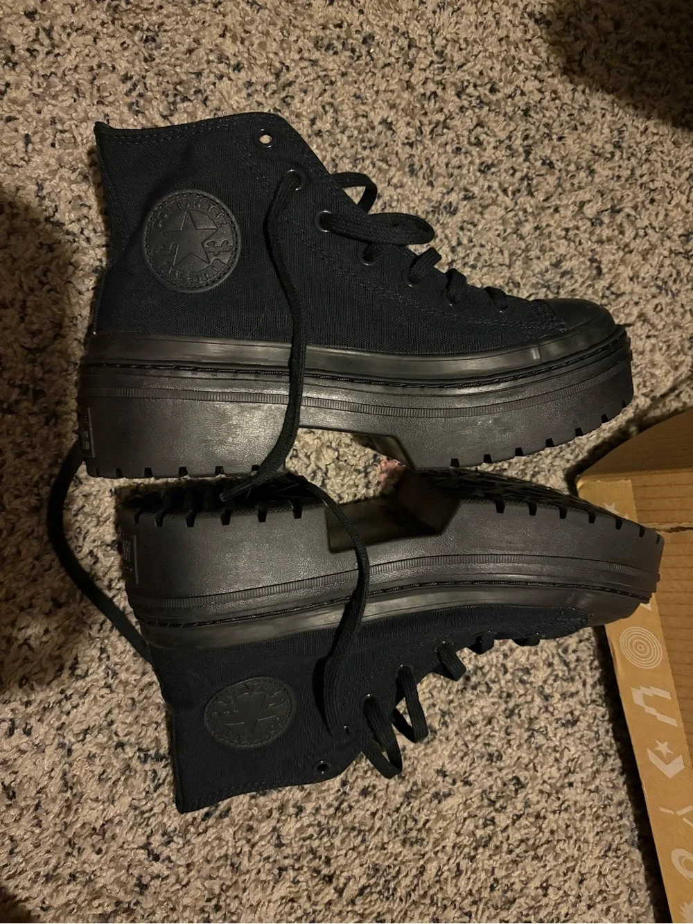 Converse Platform Lug-Sole High-Top Sneaker - Black